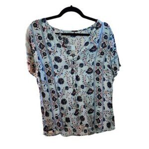 White lucky Brand Blouse with Floral Design  Size M